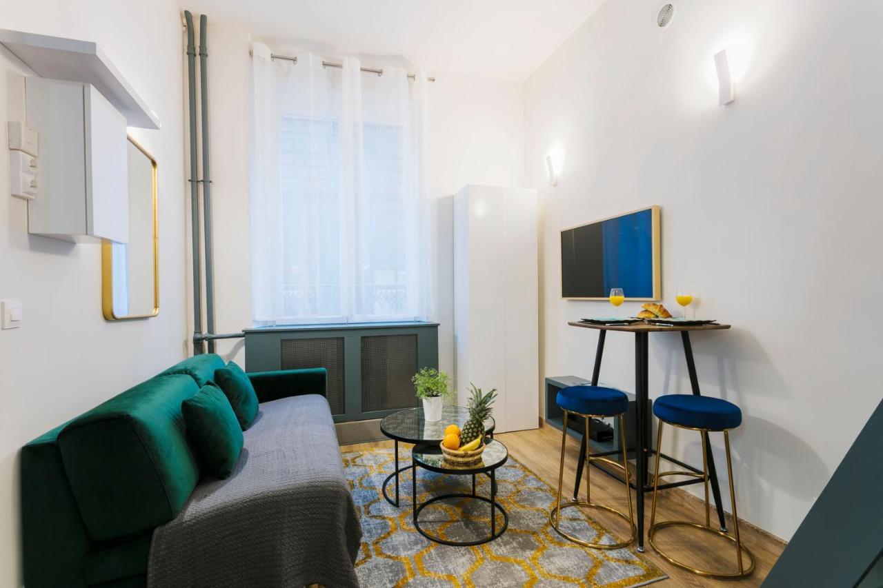 La Madeleine Private Studio Apartment Paris Exterior photo